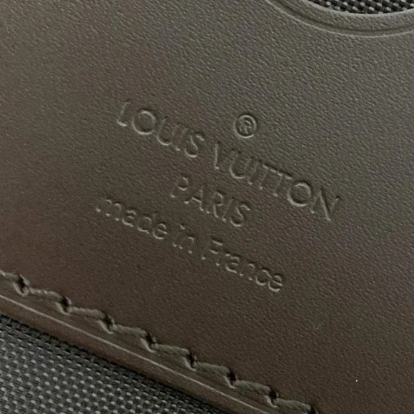 Authentic Louis Vuitton Pegasus 70 damier ebene travel suitcase